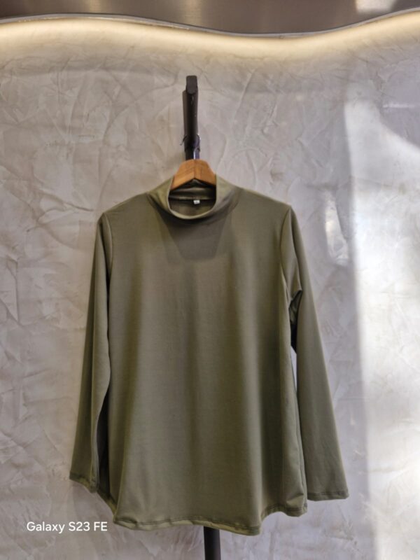 Media polera modal soft corte evase - Imagen 3