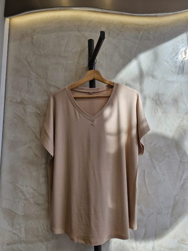 Modal viscosa cuello V - Imagen 2