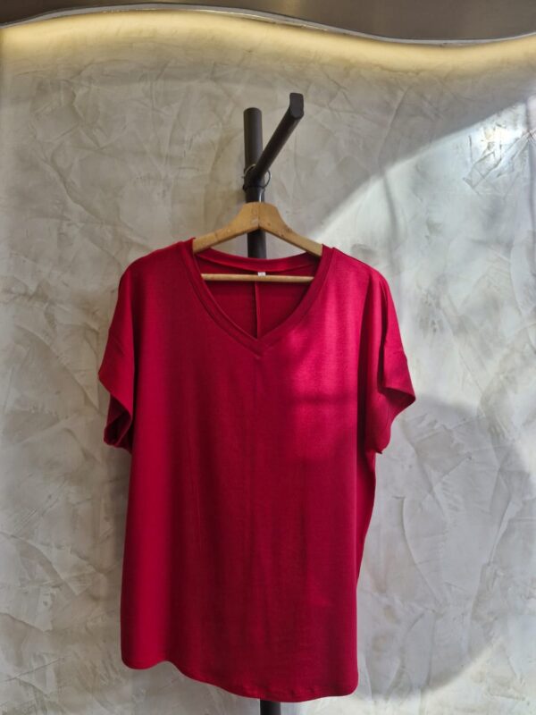 Modal viscosa cuello V - Imagen 3