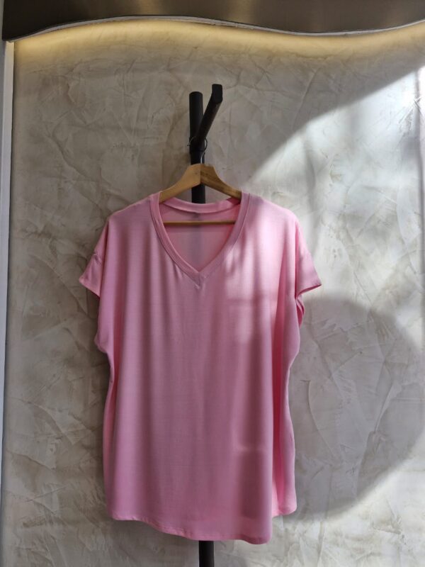 Modal viscosa cuello V - Imagen 4